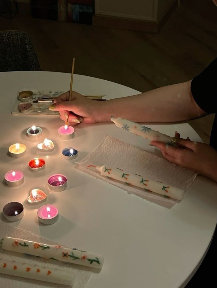 🎬 👁️ ✦ 30 Cozy At-Home Date Night Ideas to Spark Romance & Connection 490