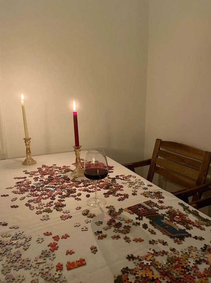 ☀️ 💡 romanticizing your life ✦ 35 Cozy + Romantic At-Home Fall Date Night Ideas  881