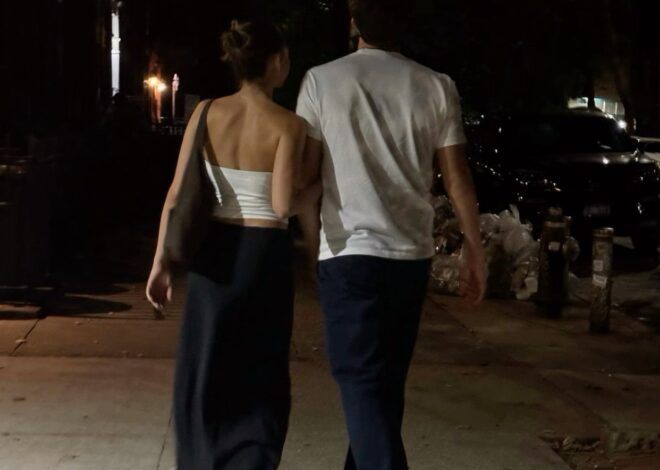 🕸️ 🎭 ⟡ Soulful Evenings: Reading Hearts Through Romantic Routines 815