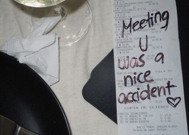 Spark Beyond Soulmates: Read Your Unique Vibe — art of modern romance 🔮 146