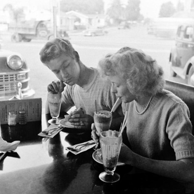 🧭 ✦ 1960s Dating Wisdom: Match by Personality, Not Missteps 605