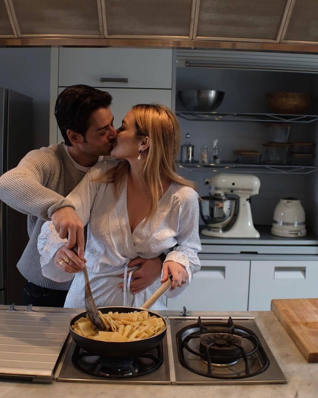 8 Wholesome Stay-At-Home Date Nights That Feel Like Fate ⟐ love language visuals 186
