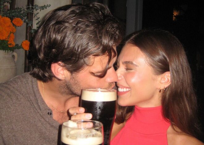 🌌 🔮 A Soulful Sip: When Love Brews in the Hush of a Bar 318