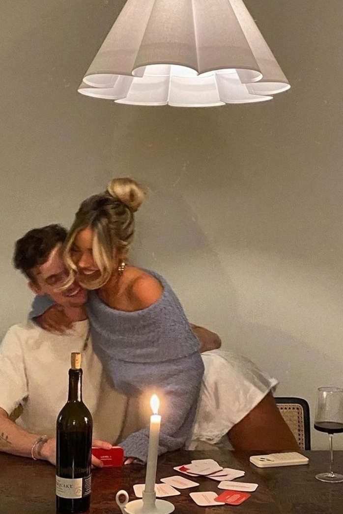 Candlelit Chess and Shared Secrets | 🏙️ 🪴 intimate moments captured 167