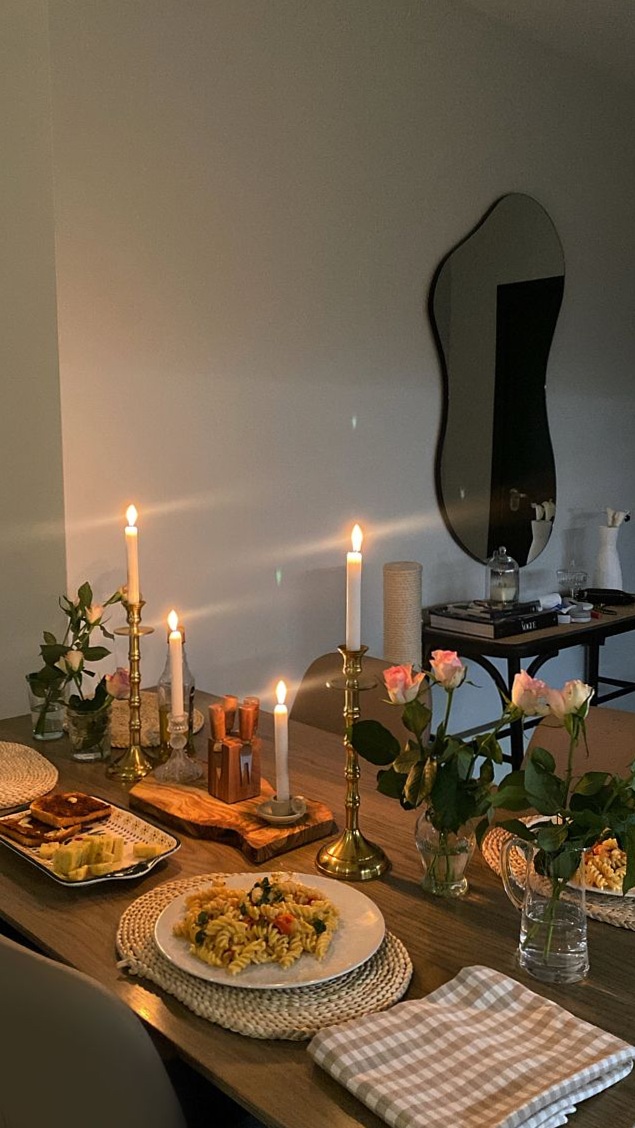 ⊹ Candlelit Destiny: Intimate Evenings of Elegant Connection ⊹ 🕸️ 328