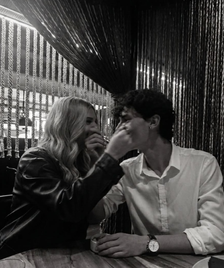 🤍 Celestial Dinner Dates: Romantic Photoshoot Visions | date night aesthetic 688