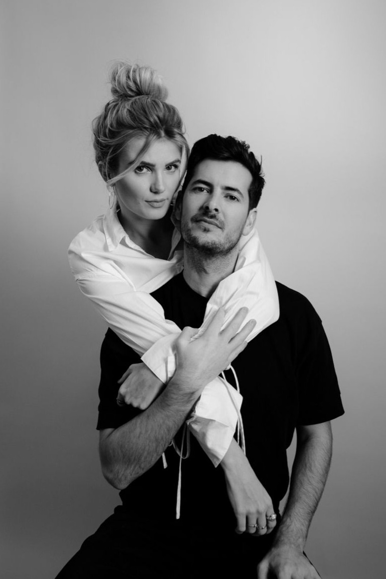 Couple Shoot Studio | Haute Soul Connections & Signature Vibe Matches — poetry o 200