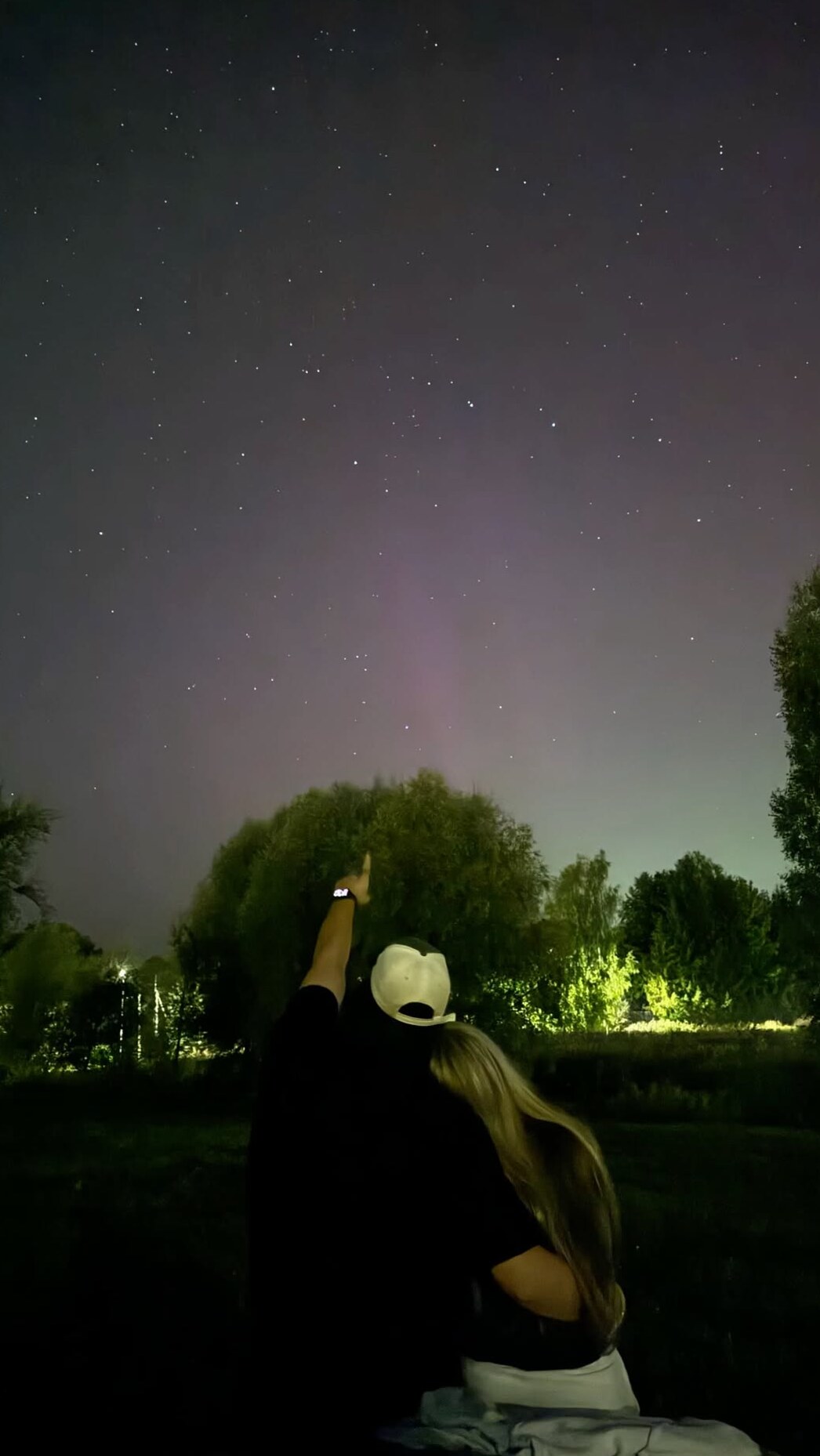 curated connection vibes: Stellar Soul Matches and Cosmic Emotional Resonance ☕  928