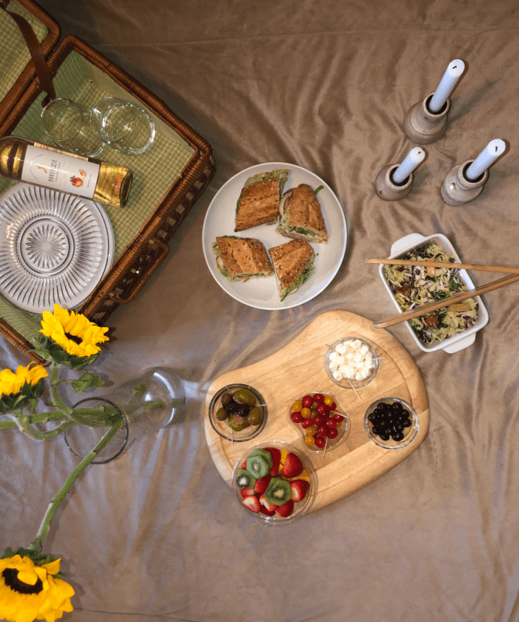 Destiny Awaits: Cozy Indoor Picnic for Deep Connection | 🧩 💡 heart-to-heart ener 967