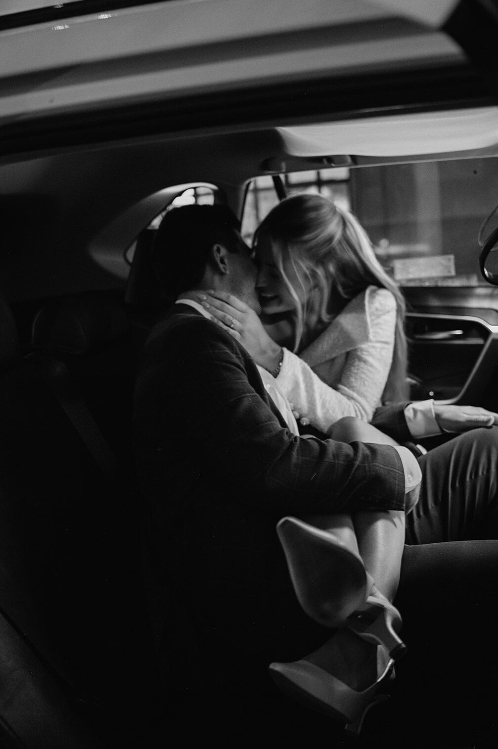🥂 💋 Destiny Woven in City Lights: Timeless Romance Unfolds 197