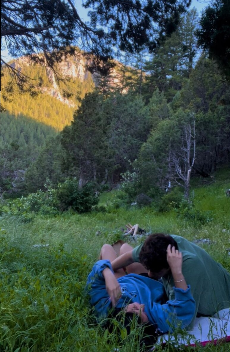 Fate-Entwined Moments: Romantic Photo Concepts for Soulful Connections — 🥂 🌹 437