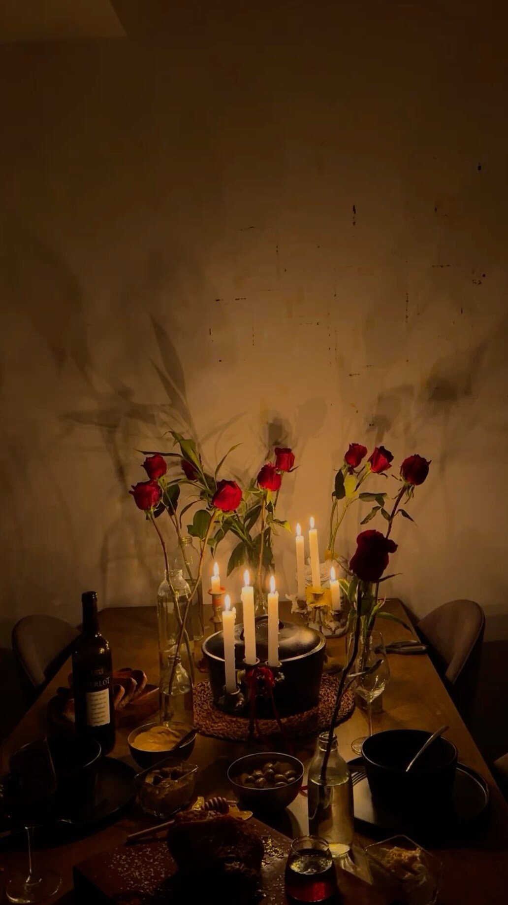 🕸️ 🌃 Fate’s Quiet Gathering Under Wine and Petals 107