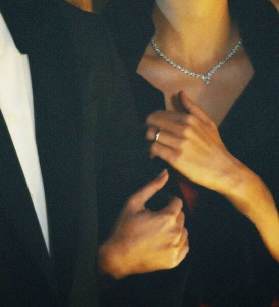 Fated Elegance: Timeless Souls in Sync 📝 832