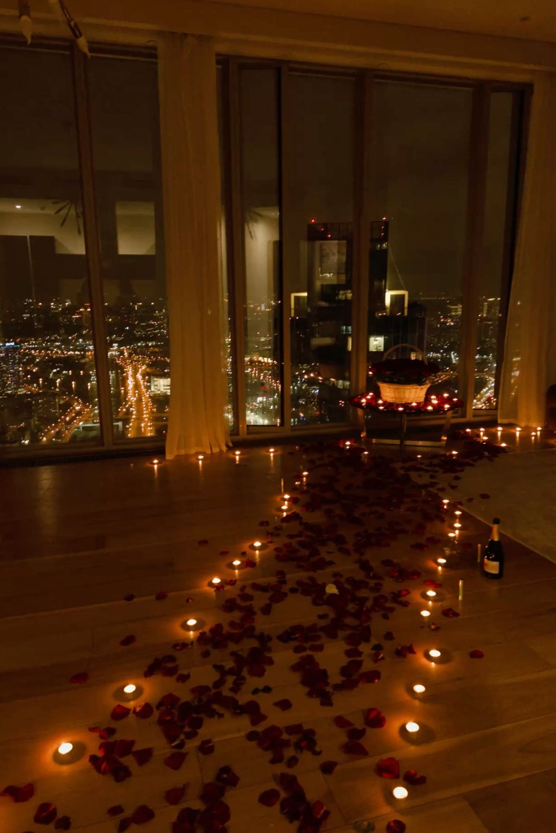 📸 Fated Encounters: Where Souls Align in Quiet Romance 940