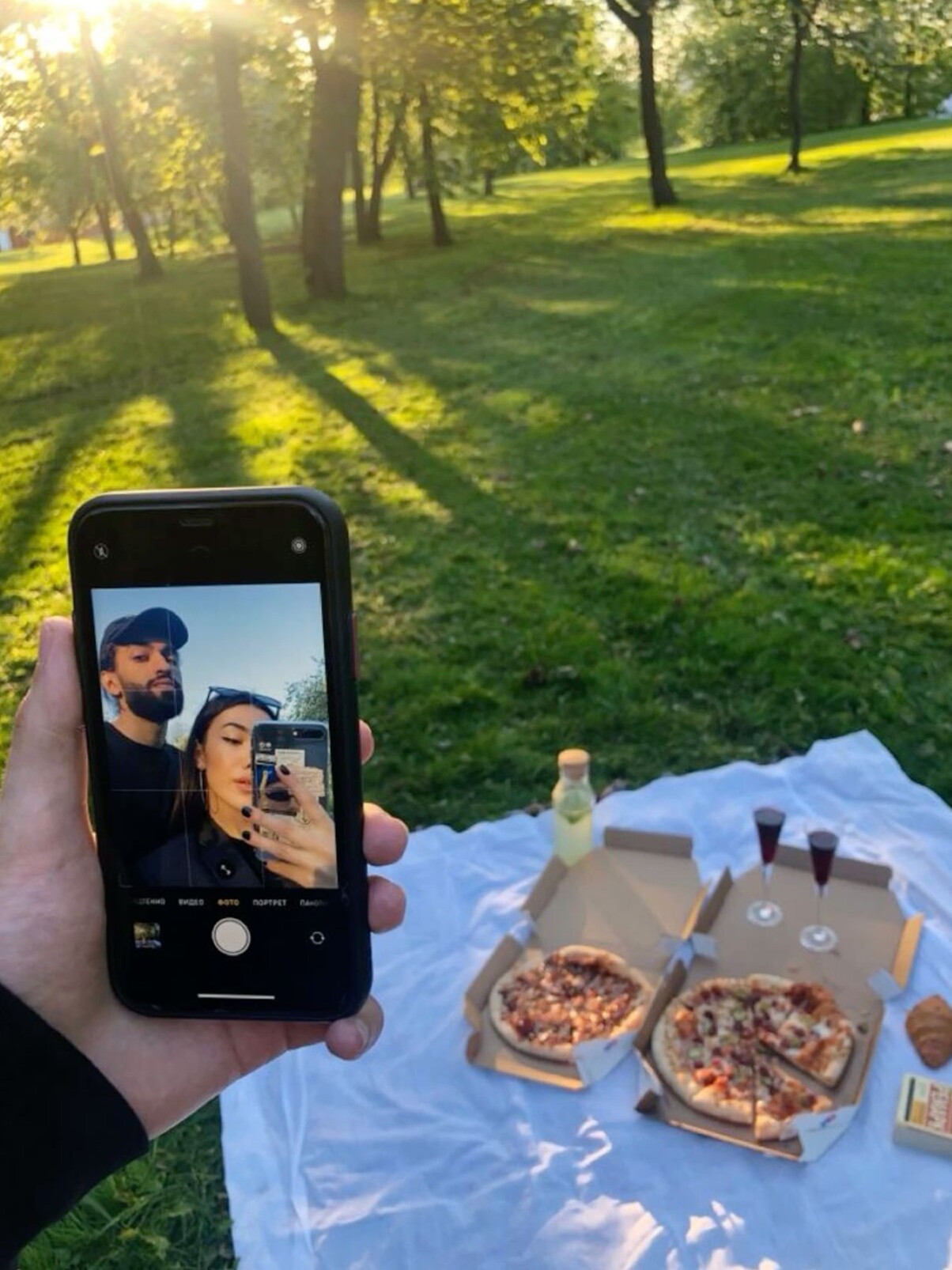 intimate moments captured: Soulful Picnic Dates: Finding Harmony in Quiet Moment 947