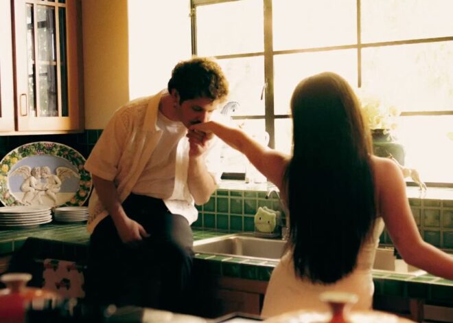 🎻 ⟡ Kitchen Love: A Glimpse of Destiny in Warm Light 584