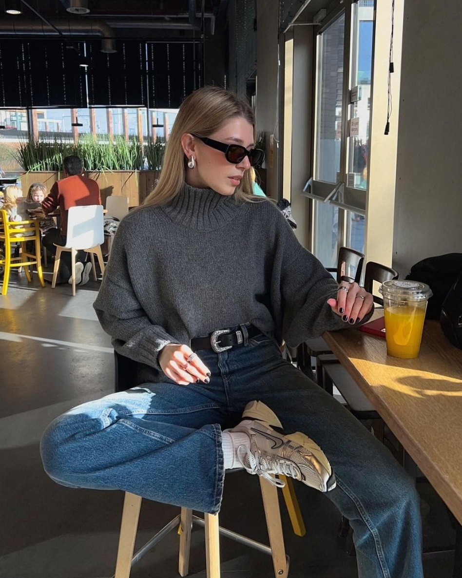 🧩 ✦ Mystique in Every Sip: Soulful Casual Looks for Coffee Chats 631