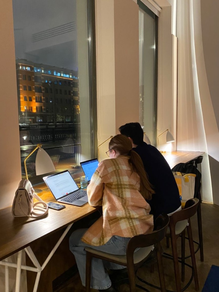 Personality-Centric Love Language — daily aesthetic advice 🪴 🏙️ 🛋️ 747