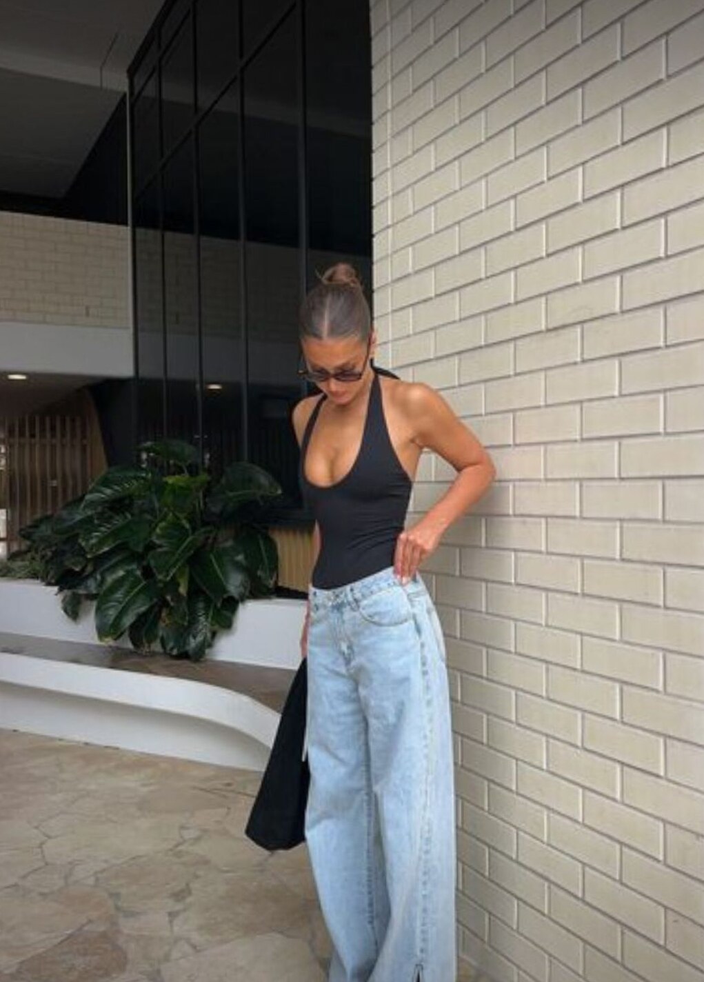 ✦ romanticizing connections ✦ Soulful Style: Halter & Jeans for Timeless Connect 724