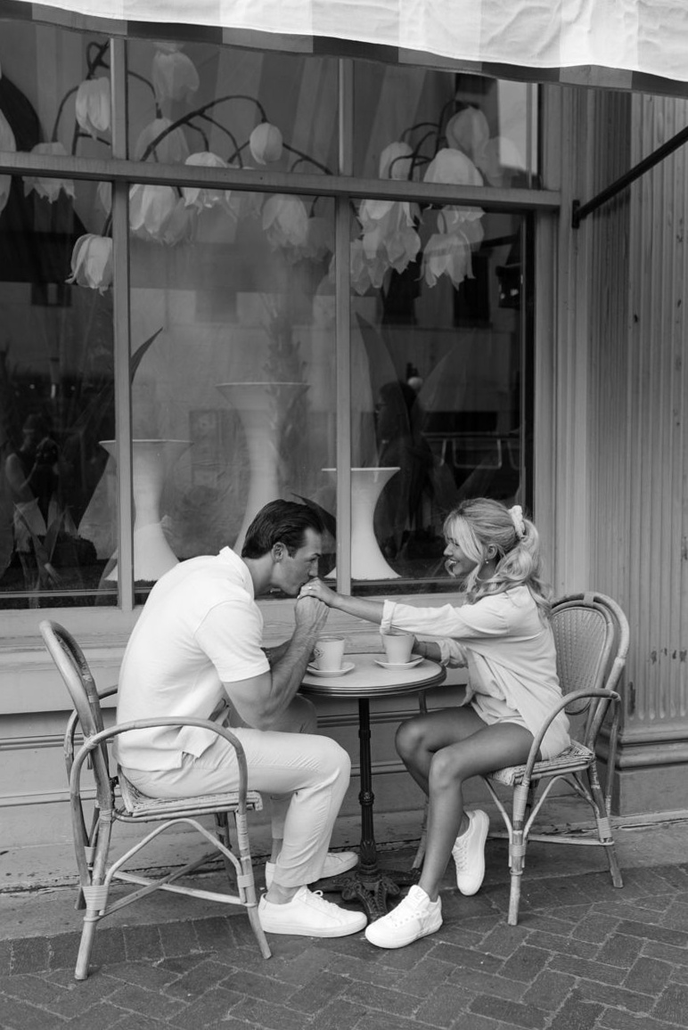 🎭 ✦ Soul Coffee Moments: Brewed Love & Fated Glances 616