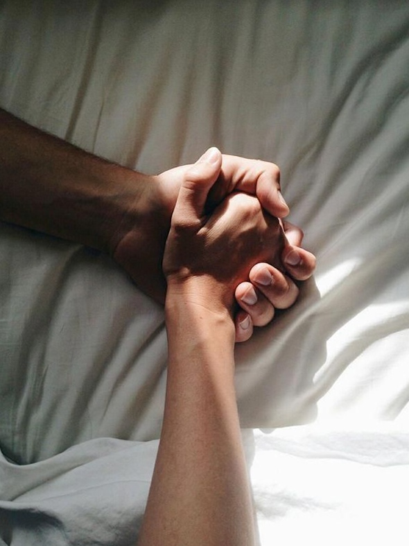 Soul-Deep Visions of Romance Through Unique Lenses — 📚 🛋️ 744
