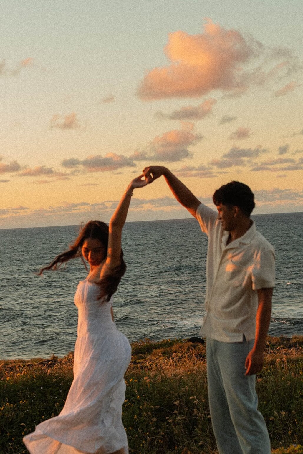 Soul-Linked Visions: Timeless Romance Amidst Hawaiian Beauty — 🧩 912