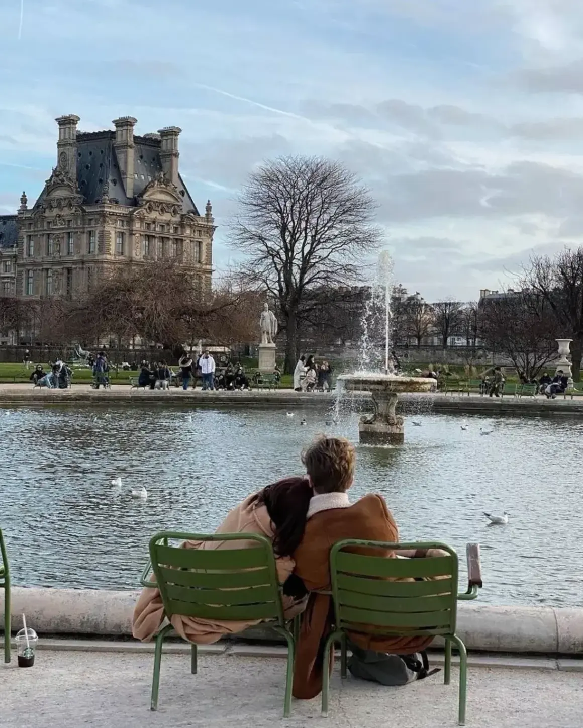 Sustaining Soulful Bonds Across Miles: 7 Heartfelt Strategies 🎬 🕸️ 165