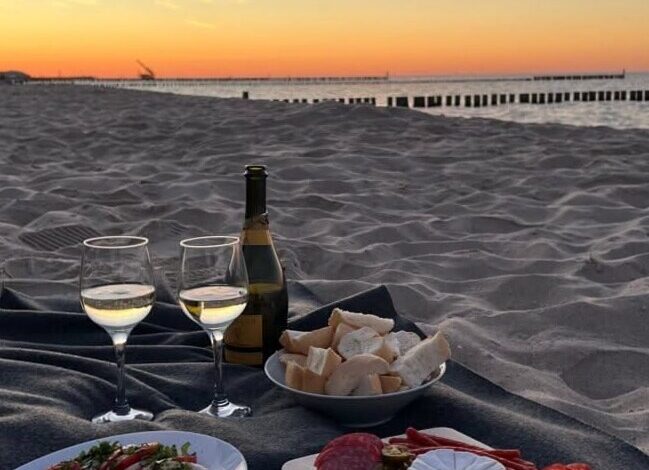 🎬 Celestial Backyard Evenings for Soulful Connections 412