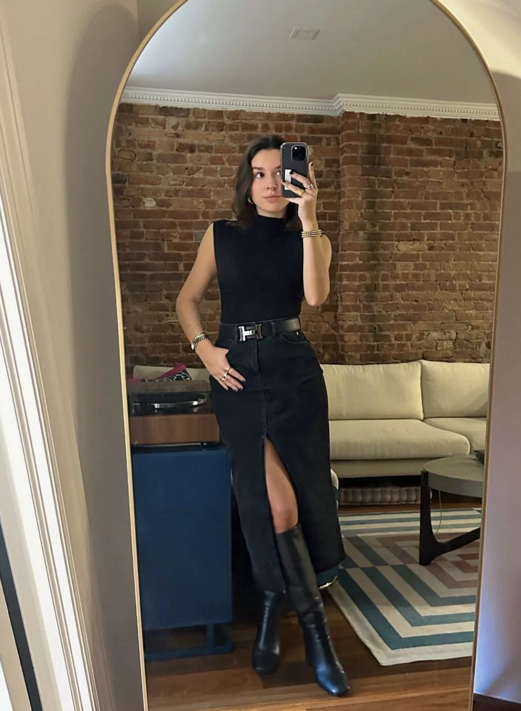 Curated Simplicity: How Your Style Reflects Your Soul — daily aesthetic advice 🗝 552