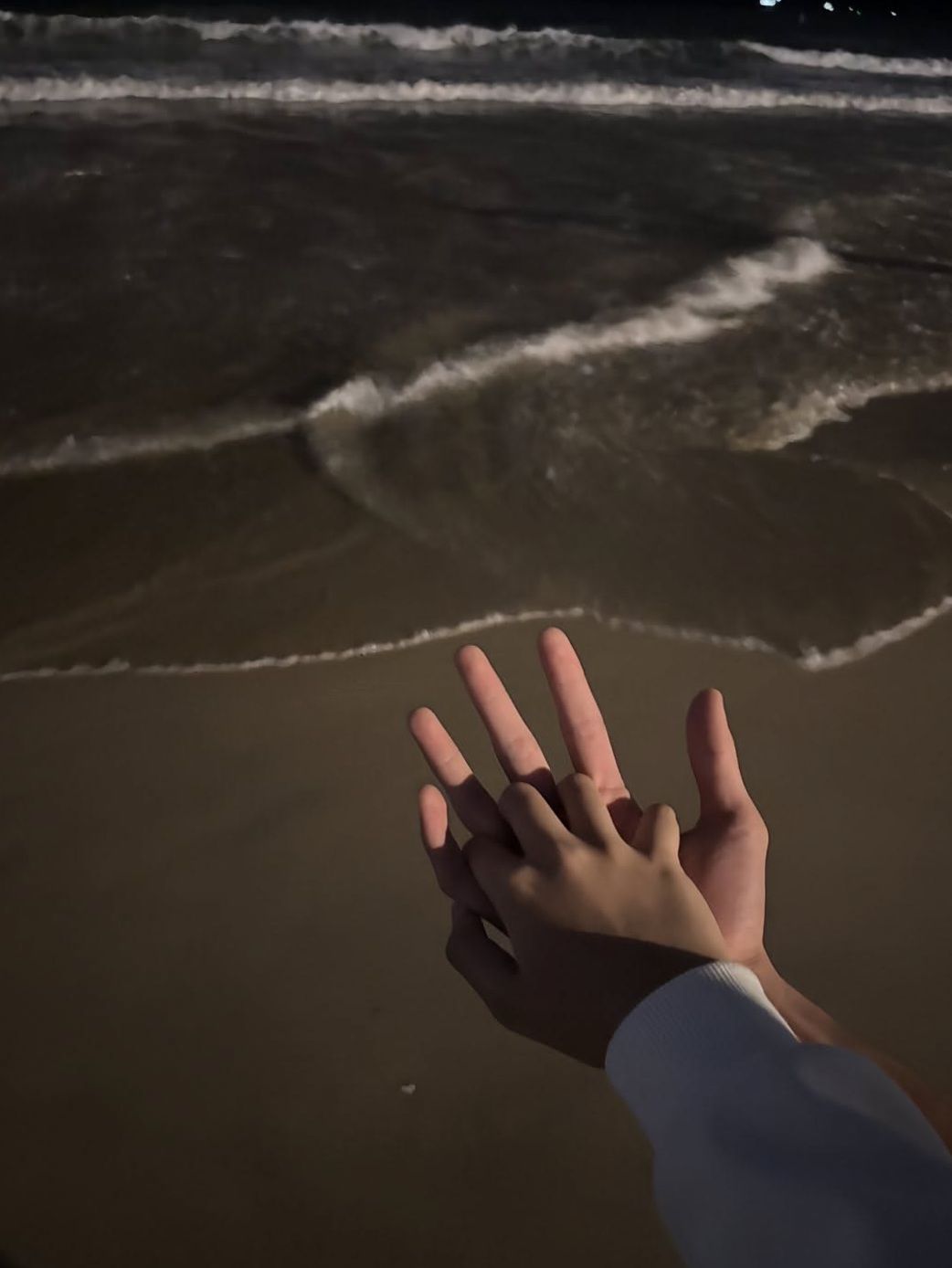 Elegance Meets Endless Connection | 🕸️ vibe check passed 502