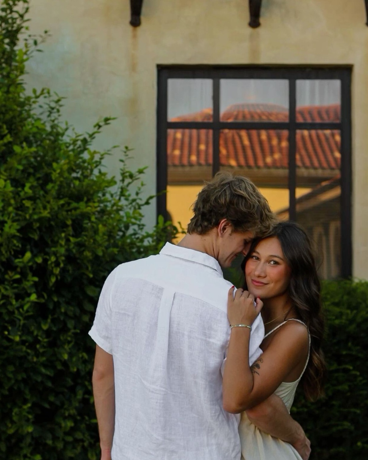 Enchanted Moments: Timeless Couple Poses for Eternal Romance ⟐ heart-to-heart en 629