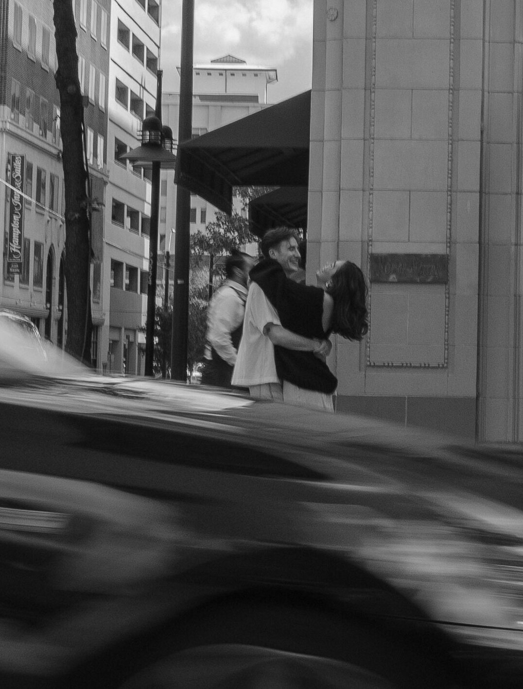 ♟️ Fate-Entwined Cityscapes: Ethereal Black and White Visions of Soulful Union 361