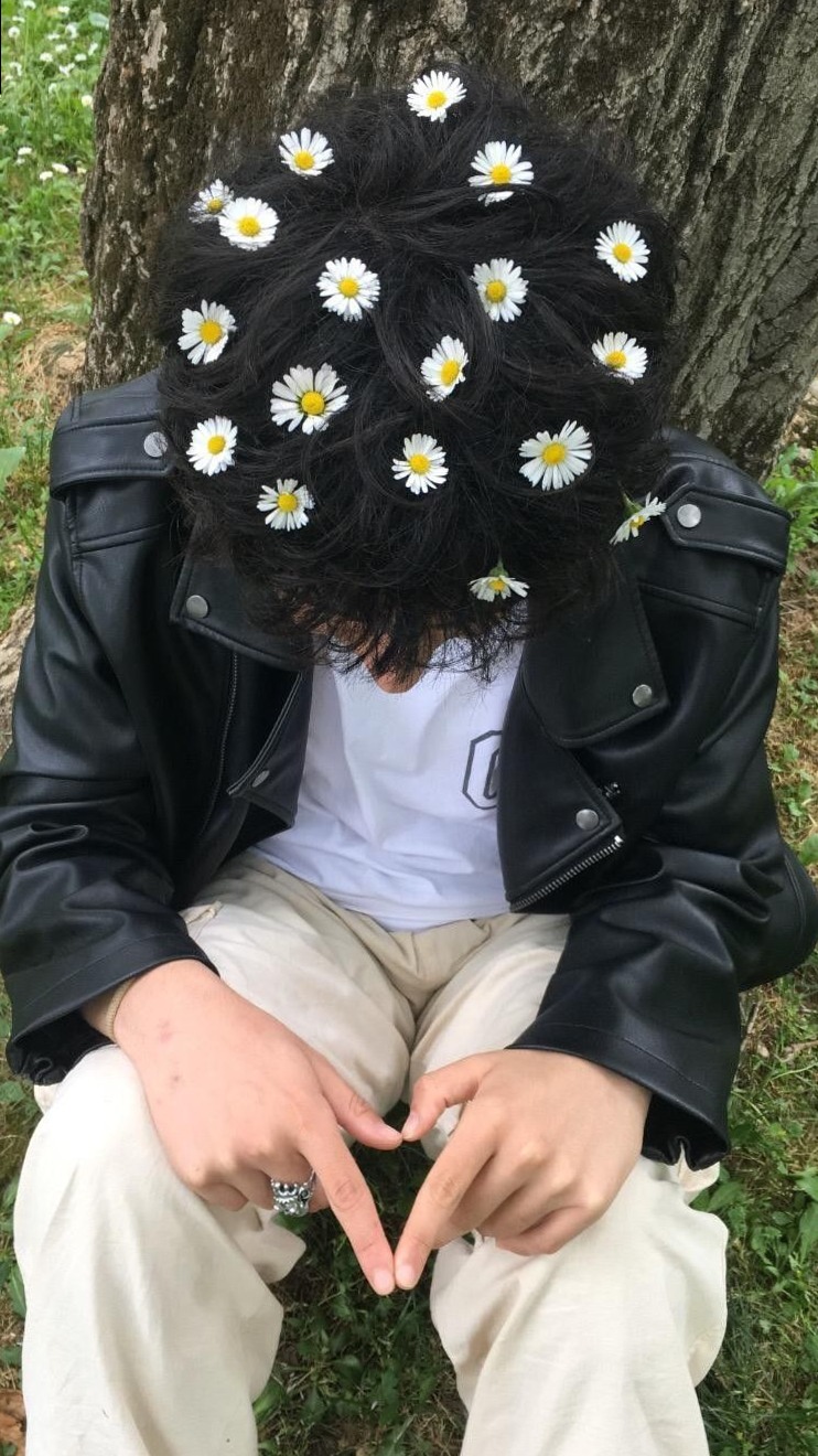 🕊️ Free Pin by Anju: Comic-Inspired Couples & Friend Photography Aesthetics | ho 233