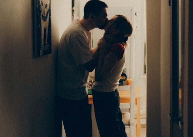 ❤️‍🔥 | Love Story in Frames: Dark Academia Home Sessions | couple goals inspirat 560
