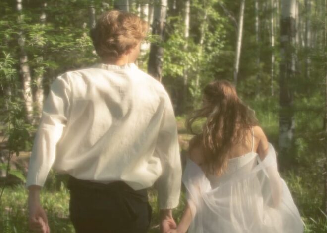 Soul-Linked Stroll in Enchanted Woods ⟐ intimate moments captured 389
