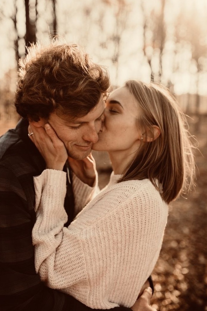 Soulful Vows: Engagement Shots That Reflect Destiny 🗝️ 207