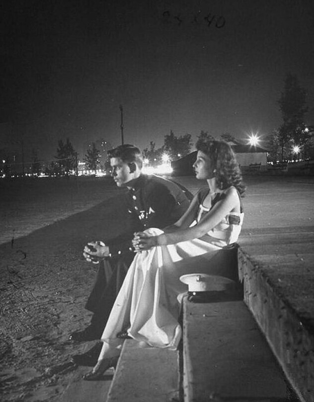 🥀 🎬 | Timeless Vibe: 1940s Love Styles & Soulful Matches Revealed | heart-to-hea 519