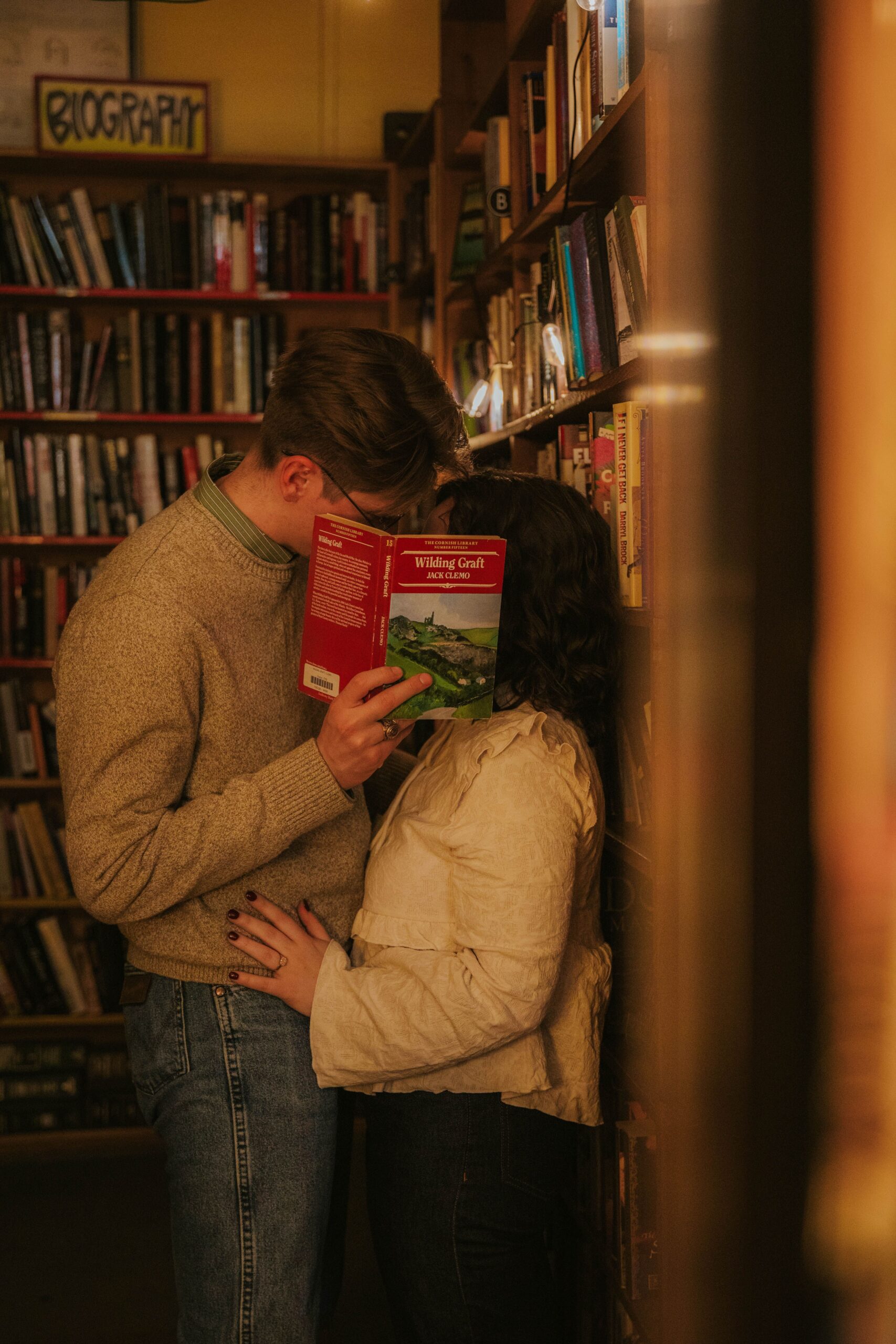 Whispered Romance: A Secret Kiss Between Pages 🤎 952
