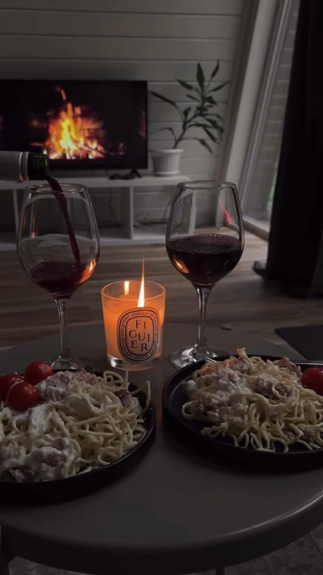 🕸️ 🖤 Whispering Treats for the Soul • Unwind in Serenity 232